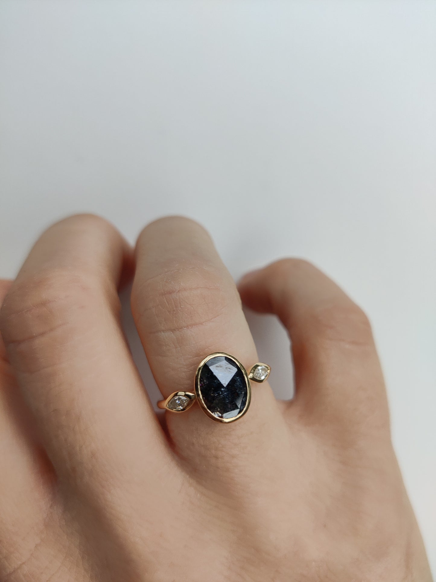 Bague or jaune diamant salt and pepper et diamants